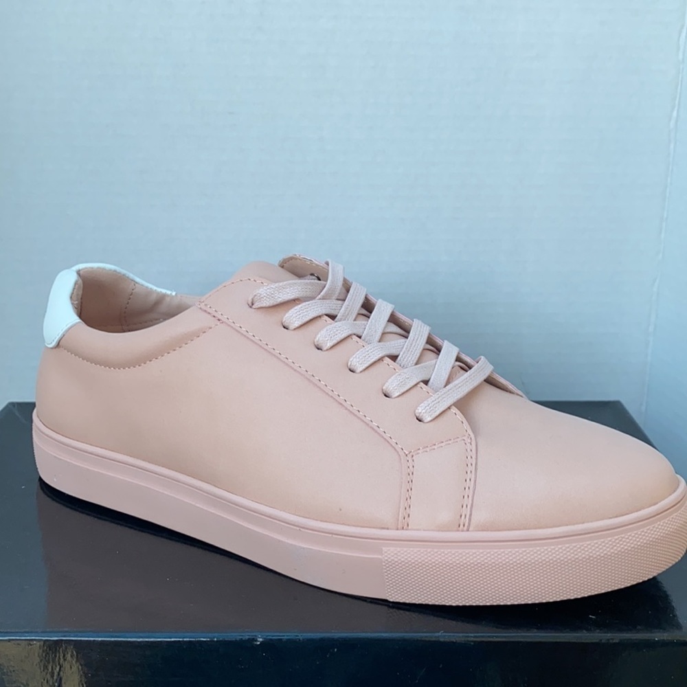 New G BY GUESS Camron Dupk Women's Shoes
